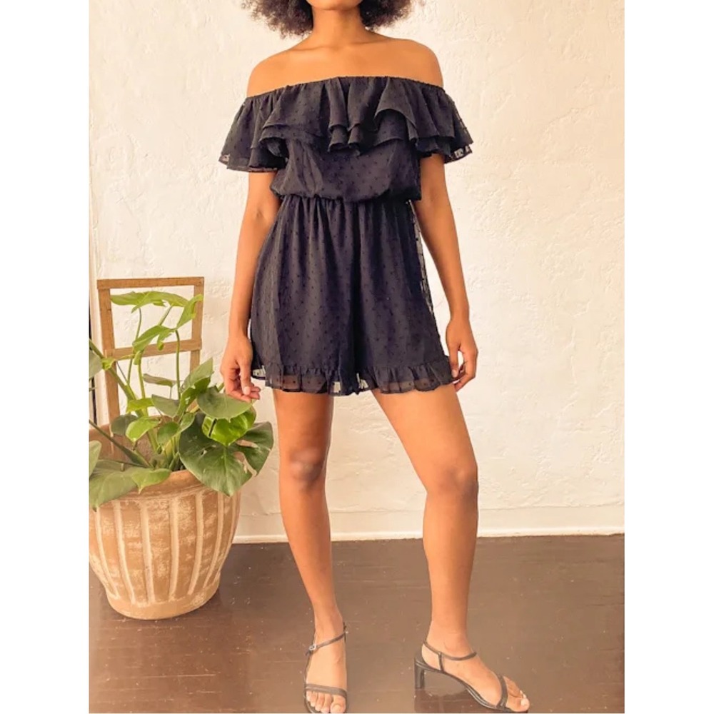 NWT Lulu's Frilled to Bits Black Romper small Swiss dot